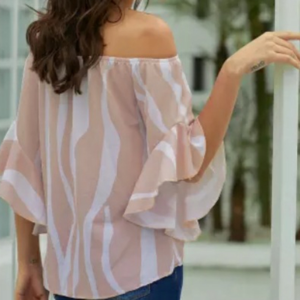 Brand New Off the shoulder blouse - Picture 3 of 4